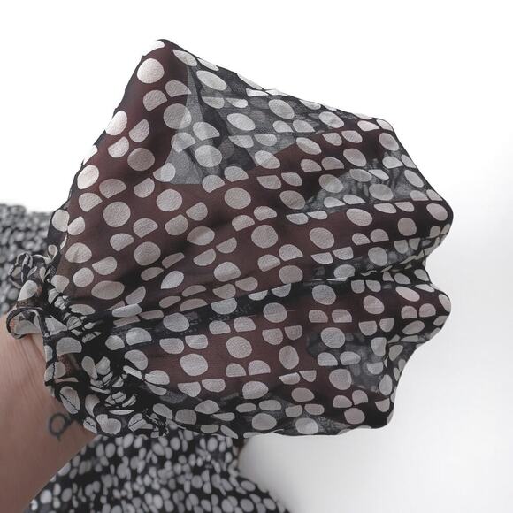 DVF Silk Off Shoulder Polka Dot Blouse | French Girl Summer | Vacation Look  NEW - Picture 9 of 16